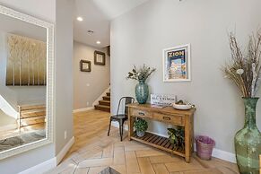 Views Over Coral Canyon by RedAwning