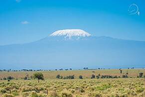 Amanya 1-bed Leopard Family With Mt Kilimanjaro vi - Campsite