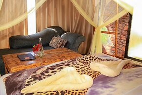 Amanya 1-bed Leopard Family With Mt Kilimanjaro vi - Campsite