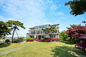 Ganghwa Pastel Pension