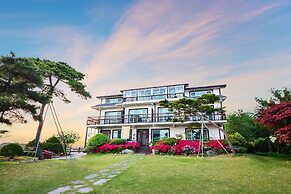 Ganghwa Pastel Pension