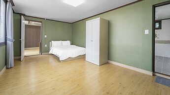 Ganghwa Pastel Pension