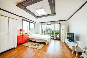 Ganghwa Pastel Pension