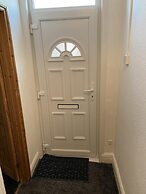 Stayzo House Accommodation- Coventry Free Parking