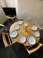 Stayzo House Accommodation- Coventry Free Parking