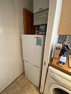 Stayzo House Accommodation- Coventry Free Parking