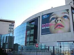 Stayzo Modern Studio Apartment 1 in Bradford City
