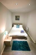 Stayzo Modern Studio Apartment 1 in Bradford City