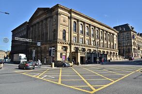 Stayzo Self Catering Accommodation 3 -bradford UK