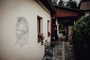 Resla Residence