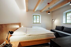 Resla Residence
