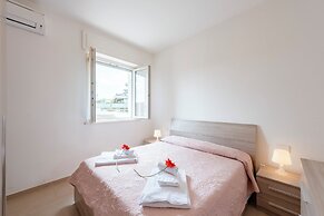 Suite 3 Ondina Viareggio 200m From sea