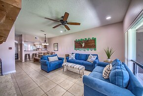 The Iron Cactus on the Comal CW C102 2 Bedroom Condo by RedAwning