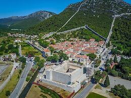 Holiday Home By The Sea