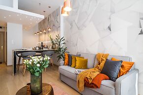 Ivory Apartment - LoftAffair