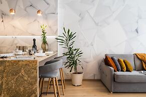 Ivory Apartment - LoftAffair