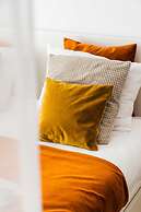 Ivory Apartment - LoftAffair