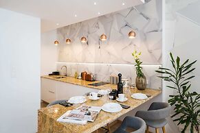 Ivory Apartment - LoftAffair