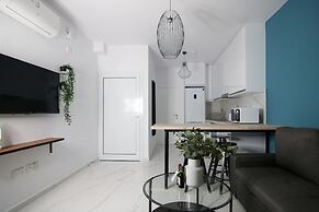 Phaedrus Living: Seaside Romantic Flat Limnaria123
