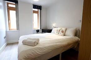 Birmingham Postbox Premier Home Stay