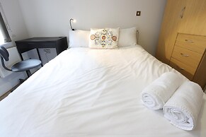 Birmingham Postbox Premier Home Stay