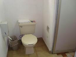 Hotel Lacantum by Rotamudos