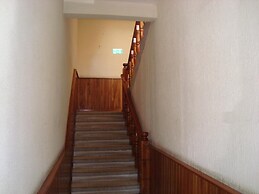 Hotel Lacantum by Rotamudos