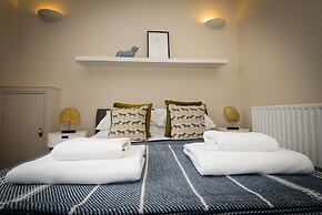 Karah Suites - Parliament Street