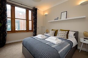 Karah Suites - Parliament Street