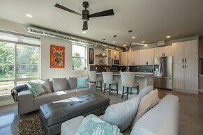Swanky Townhome near Old Town, Breweries & River!