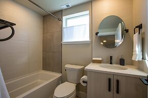 Swanky Townhome near Old Town, Breweries & River!