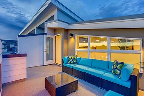 Old Town Swank - Brand New To Brewery District!