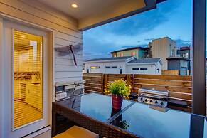 Old Town Swank - Brand New To Brewery District!