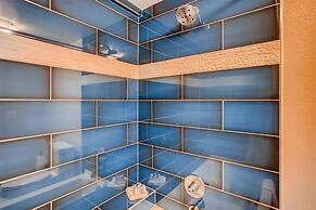 Old Town Swank - Brand New To Brewery District!