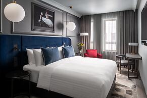 The Marmorosch Bucharest, Autograph Collection