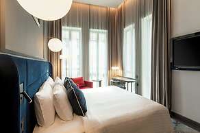 The Marmorosch Bucharest, Autograph Collection