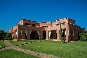 Luxury Services In This Beautiful Villa In Marrakech