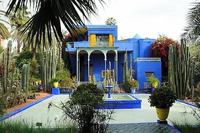 Luxury Services In This Beautiful Villa In Marrakech