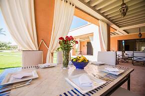 Luxury Services In This Beautiful Villa In Marrakech