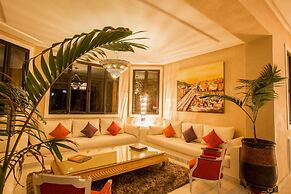 Luxury Services In This Beautiful Villa In Marrakech