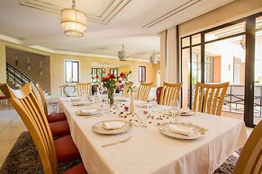 Luxury Services In This Beautiful Villa In Marrakech