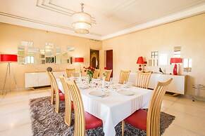 Luxury Services In This Beautiful Villa In Marrakech