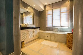 Luxury Services In This Beautiful Villa In Marrakech