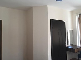 Room in Apartment - Elite Apartments is Located in the old Town of Pom