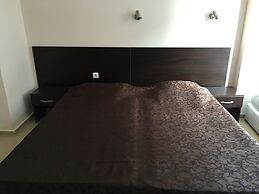 Room in Apartment - Elite Apartments is Located in the old Town of Pom