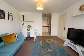 Karah Suites- Longhorn Avenue