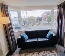 Beachside Home - Sleeps 5, Garden, Parking & Pets