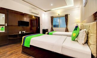 Treebo The Sai Leela Suites