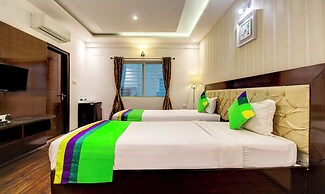 Treebo The Sai Leela Suites