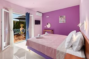 Poseidon Suite by CorfuEscapes